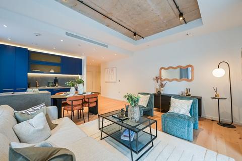 3 bedroom flat for sale, Orion, Canary Wharf E14