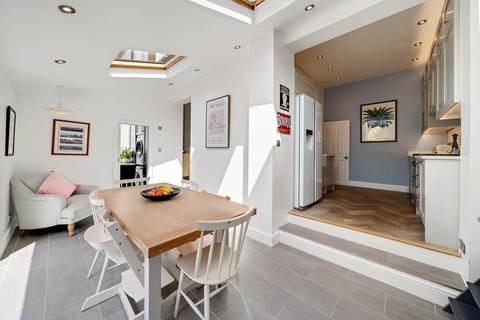 4 bedroom end of terrace house for sale, Rodwell Road, East Dulwich, SE22