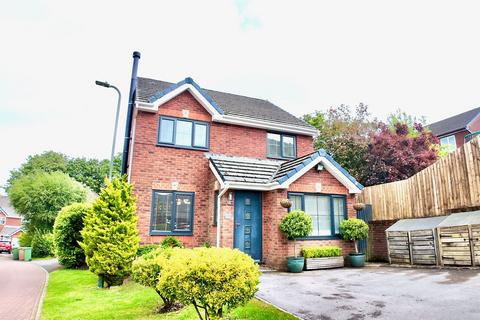 3 bedroom detached house for sale, Tir-Berllan, Oakdale, NP12