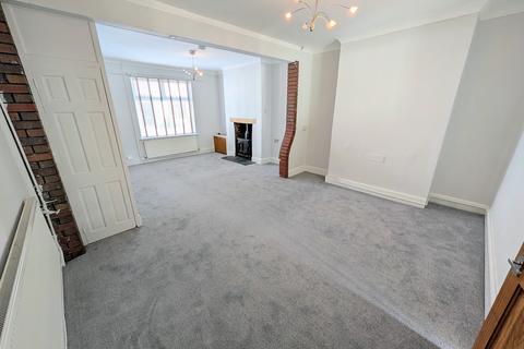 2 bedroom terraced house to rent, Oakley Street, Newport,