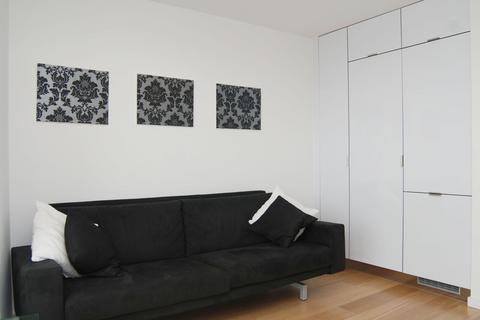 Studio to rent, Ontario Tower, Canary Wharf, London, E14