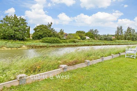 undefined, Fitzalan Road, Arundel BN18