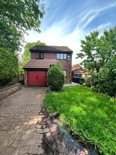 3 bed detached house for rent in Eppleworth Rise, Clifton, Manchester, Lancashire, M27