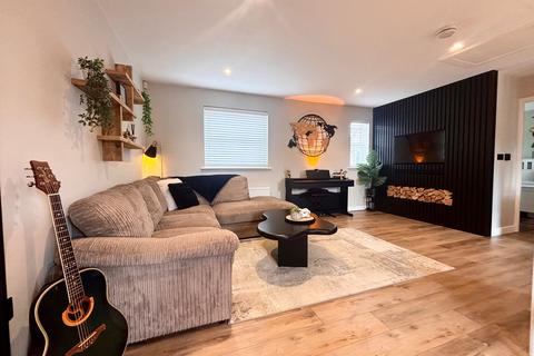 1 bedroom property to rent, Waterperry Mews, Aylesbury, HP19