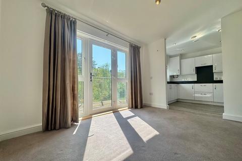 1 bedroom retirement property for sale, Meadow Court, Sarisbury Green