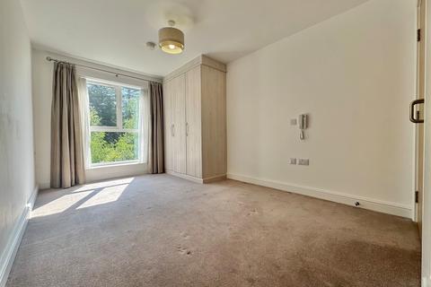 1 bedroom retirement property for sale, Meadow Court, Sarisbury Green