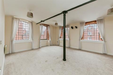 2 bedroom apartment for sale, High Street, Tean, Stoke-On-Trent
