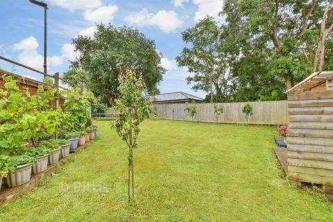 2 bedroom maisonette for sale, Venner Avenue, Cowes PO31
