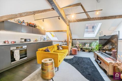 2 bedroom flat for sale, Crusader Mill, 70 Chapeltown Street, Manchester, Manchester City Centre, M1