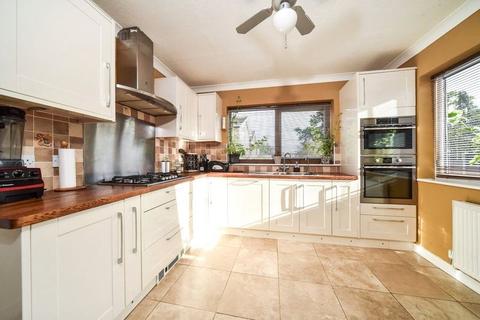 4 bedroom detached house for sale, Fowler Close, Earley, Reading