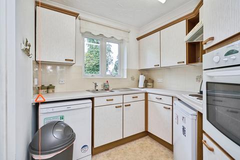 2 bedroom apartment for sale, Pendene Court, Wolverhampton WV4