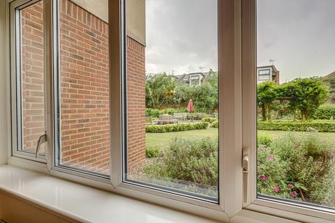 undefined, Crowstone Road, Westcliff-on-sea, SS0