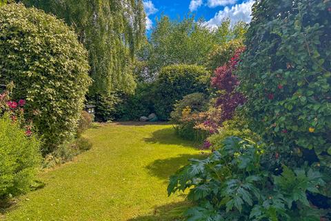 4 bedroom terraced house for sale, Courtenay Place, Lymington, Hampshire, SO41