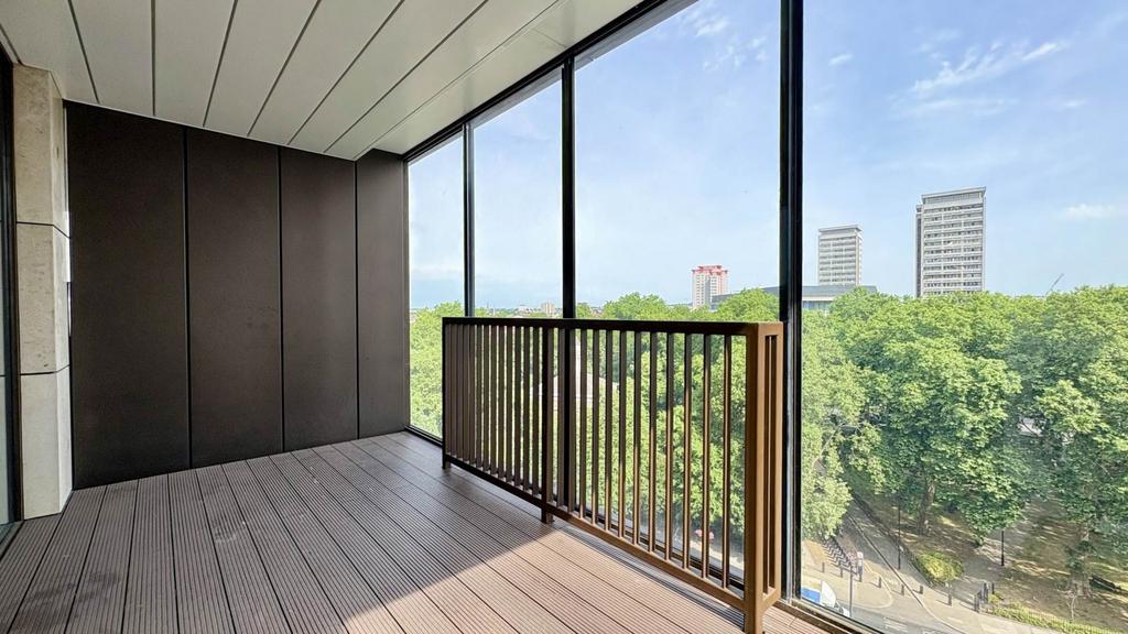 Apartment in London - View 2