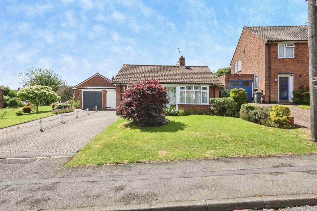 2 bedroom bungalow for sale