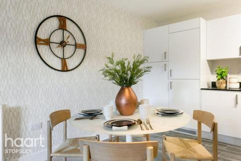 3 bedroom terraced house for sale, Grange Farm, Hemel Hempstead
