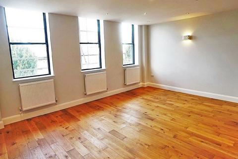 1 bedroom flat to rent, The Grove, Gravesend DA12