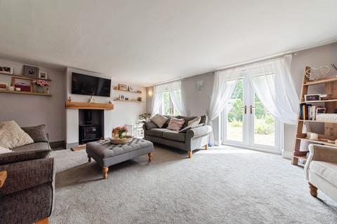4 bedroom end of terrace house for sale, Westgate, Ruskington, Sleaford