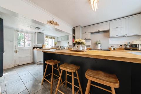 4 bedroom end of terrace house for sale, Westgate, Ruskington, Sleaford