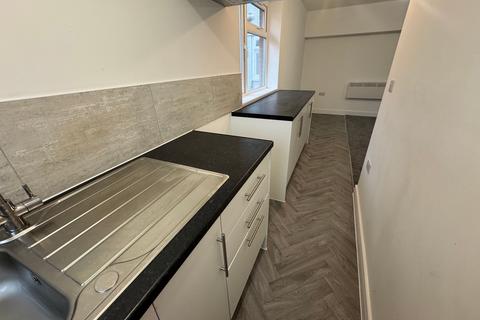 2 bedroom flat to rent, 58 High Street, Rhymney, NP22
