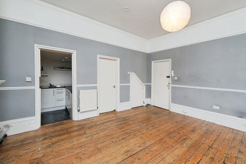 Studio for sale, Arran Road, London, SE6