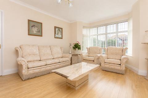 4 bedroom semi-detached house for sale, Lonsdale Avenue, Margate, CT9