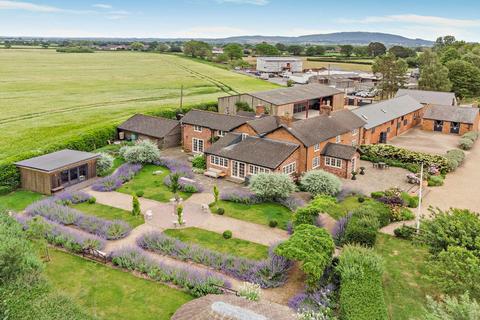 4 bedroom equestrian property for sale, Rodington, Shrewsbury, Shropshire, SY4
