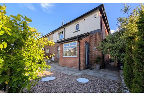 3 bedroom semi-detached house for sale, Norfolk Road, Manchester, M46
