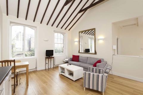 undefined, Lucerne Mews, London W8