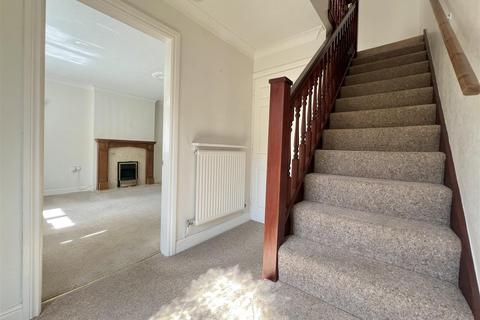 3 bedroom terraced house for sale, Woodfield, Belbroughton, Worcs