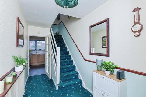 3 bedroom semi-detached house for sale, Kew Drive, Oadby, Leicester