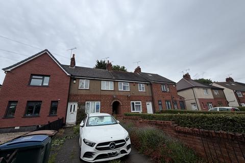3 bedroom terraced house to rent, Charter Avenue, Coventry, CV4