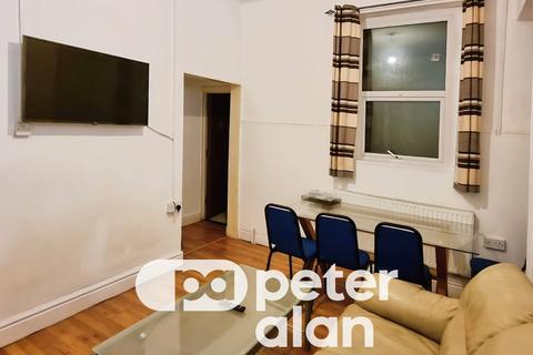 1 bedroom in a house share to rent, King Edwards Road, SWANSEA, SA1