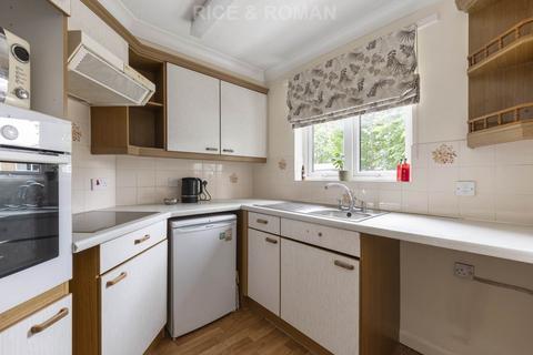 2 bedroom retirement property for sale, Upper Gordon Road, Camberley GU15