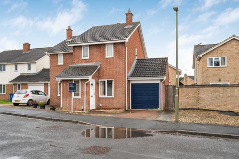 2 bedroom semi-detached house for sale, Lyneham Road, Bicester, OX26