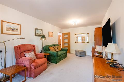 2 bedroom apartment for sale, Park House, Old Park Road, Hitchin