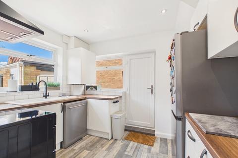 3 bedroom semi-detached house for sale, Eden Close, Beverley, East Riding of Yorkshire, HU17 7HE