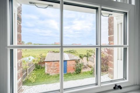 3 bedroom terraced house for sale, Walcott Road, Bacton