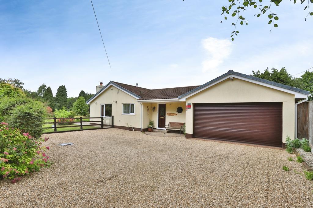 3 bedroom bungalow for sale