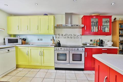 3 bedroom bungalow for sale, New Road, Mockbeggar, RINGWOOD, Hampshire, BH24