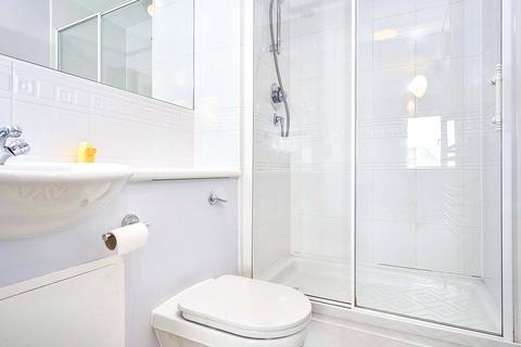 2 bedroom flat to rent, Exeter Street, Devon PL4