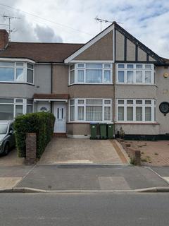 2 bedroom terraced house for sale, Parkside Avenue, Bexleyheath DA7
