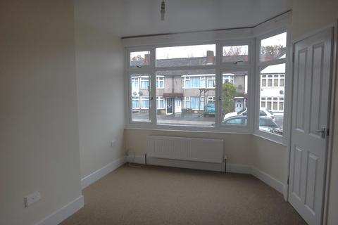 2 bedroom terraced house for sale, Parkside Avenue, Bexleyheath DA7