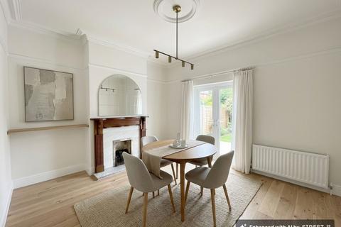 undefined, The Avenue, Stone, ST15