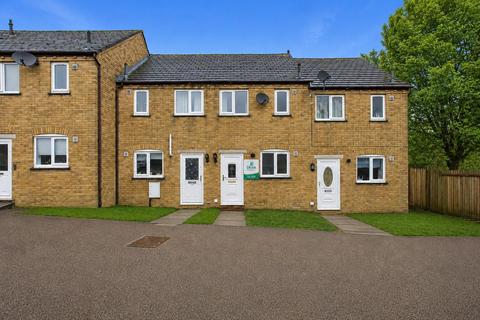 2 bedroom terraced house to rent, Sylvan Close, Coleford