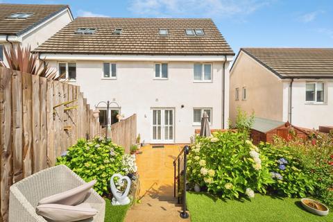3 bedroom semi-detached house for sale, Alexanders Avenue, St. Austell, Cornwall, PL25