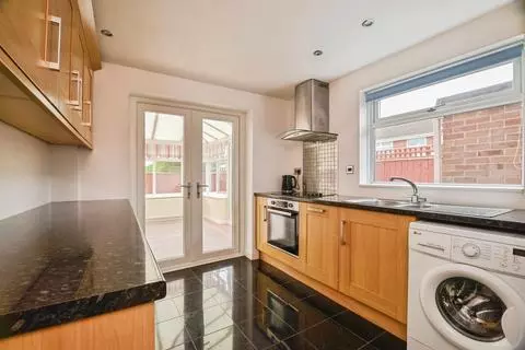 4 bedroom detached house for sale – pohled 2