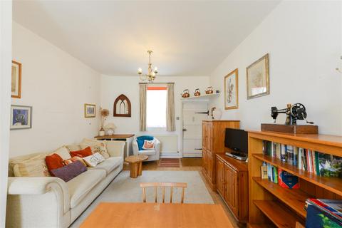2 bedroom terraced house for sale, High Street, Aylesford