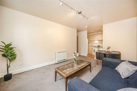 2 bedroom flat for sale, Commercial Road, London E1
