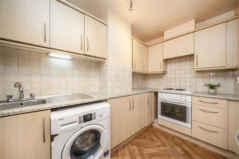 2 bedroom flat for sale, Commercial Road, London E1